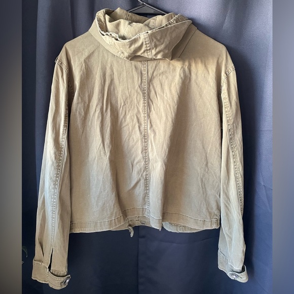 🎄Buy2Get1Free🎄Brandy Melville utility jacket - Picture 10 of 12